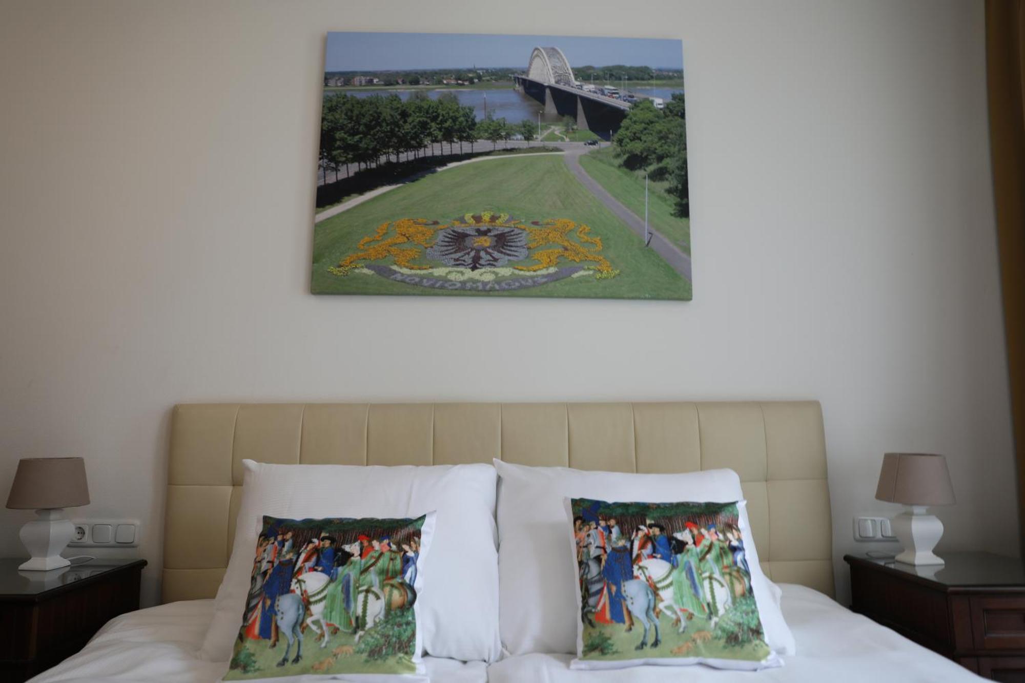 Hotel Courage ניימכן מראה חיצוני תמונה
