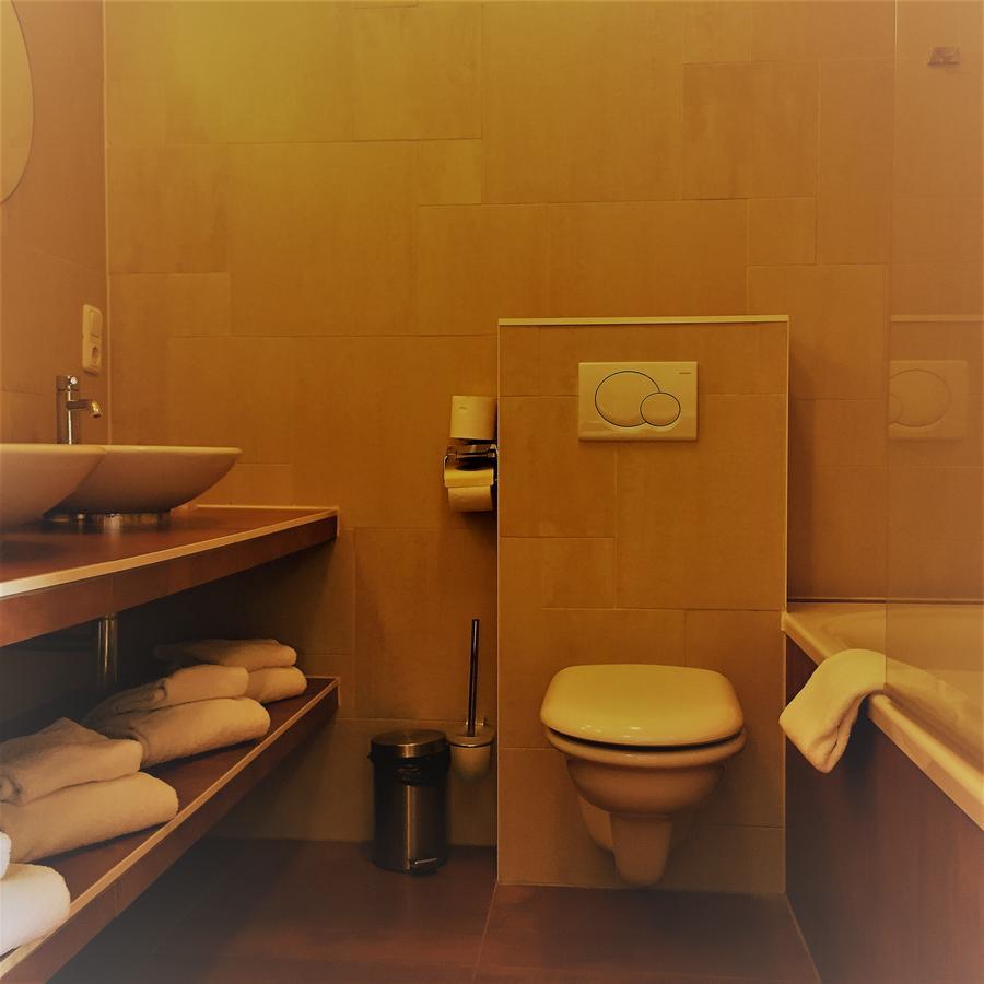 Hotel Courage ניימכן מראה חיצוני תמונה